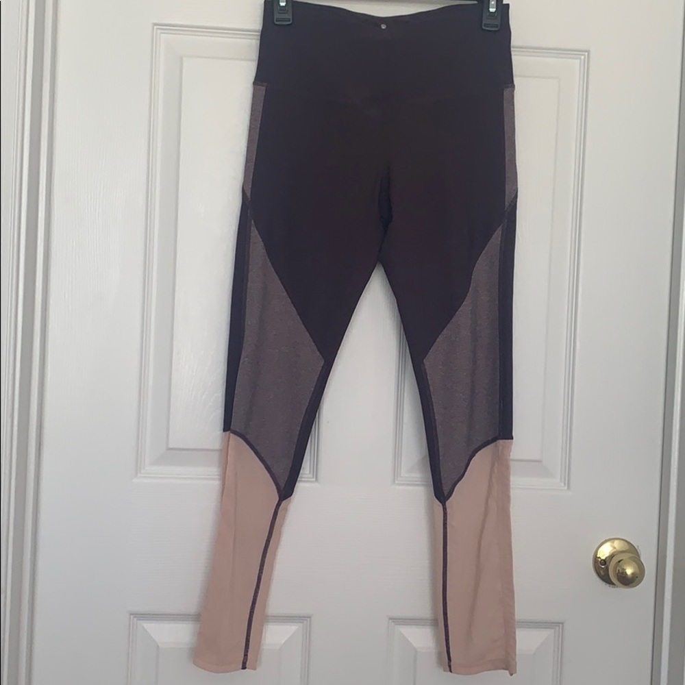 Yoga/workout leggings